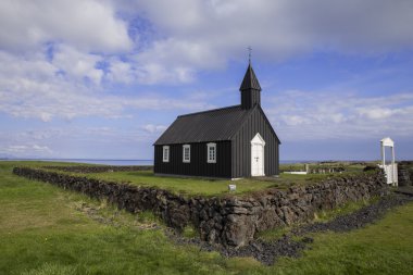 Budakirkja