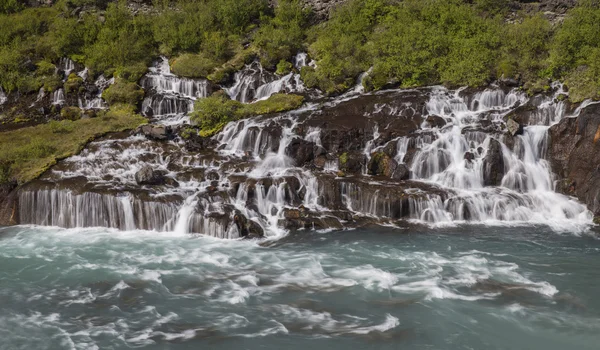 Hraunfossar vattenfall — Stockfoto