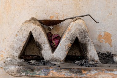 Rajasthan evindeki eski beyaz tapınak..