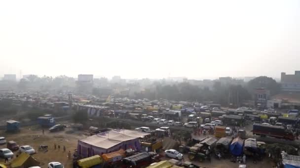 Opptak Store Mengder Traktorer Ved Delhi Grensen Protesten Protesterer Mot – stockvideo