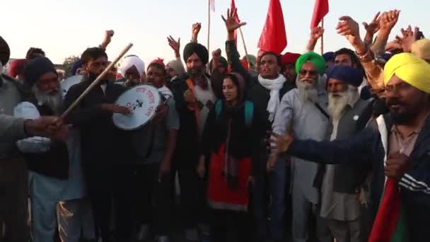 Bauern Protestieren Gegen Neues Agrargesetz Der Indischen Regierung — Stockvideo