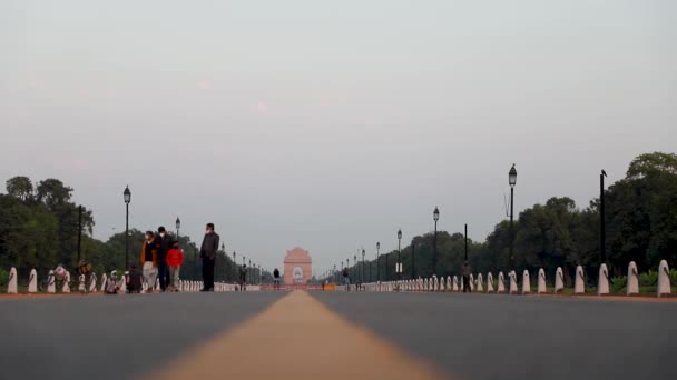 View India Gate Delhi Early Morning — Stock Video
