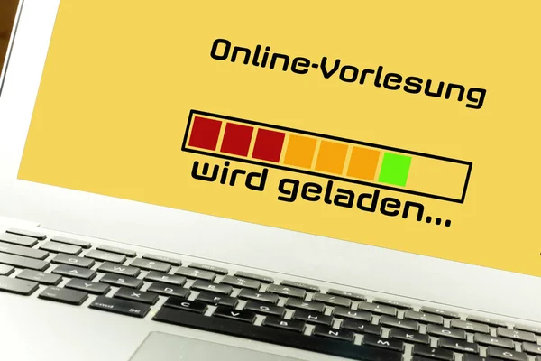 A computer and loading bar for the online lecture