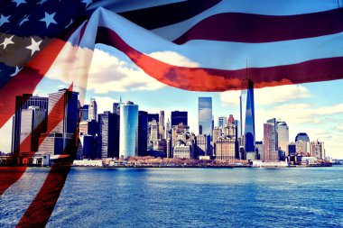 ABD bayrağı ve New York manzarası