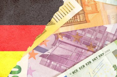 Euro banknotları ve Almanya bayrağı