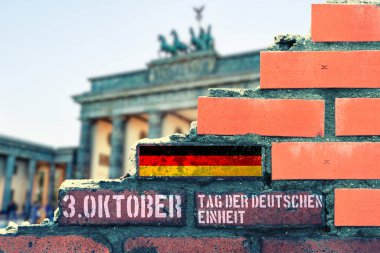 Berlin 'de bir duvar ve 3 Ekim Birleşme Günü