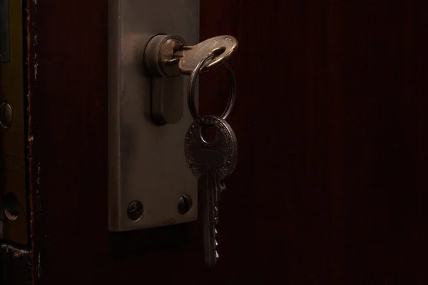 Casa chave para um apartamento — Fotografia de Stock