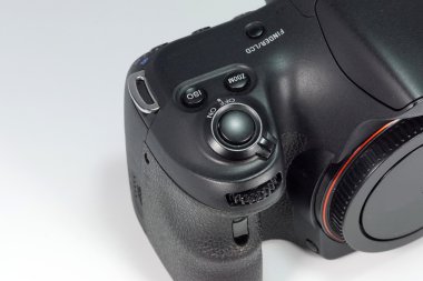 Bir Slr parçası