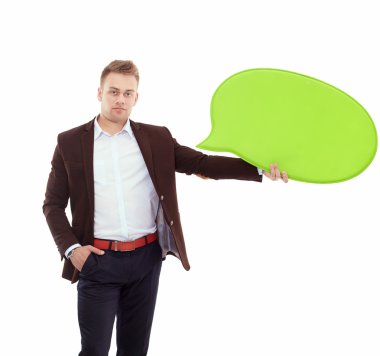 Adam beyaz boş konuşma balonu ile metin için yer tutan