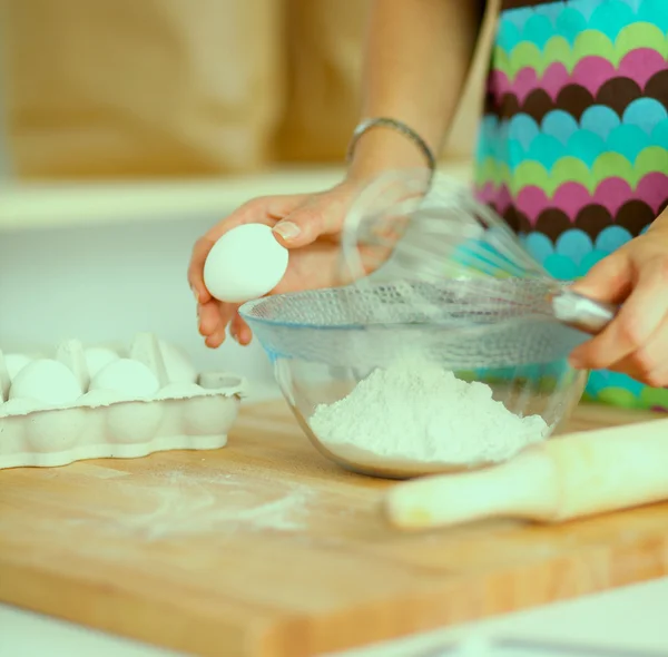 Bakning ingredienser för kortskorpa bakverk, kolv — Stockfoto