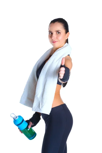 Jonge mooie sport vrouw permanent met een handdoek geïsoleerd op witte achtergrond — Stockfoto