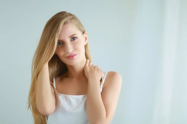 Portrait of young beautiful girl with. Make up. — Stock Photo, Image