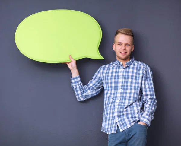 Man met witte lege tekstballon met ruimte voor tekst, geïsoleerd — Stockfoto