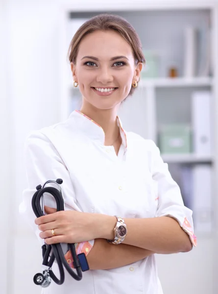 Portrait of woman doctor at hospital — Stock Photo, Image