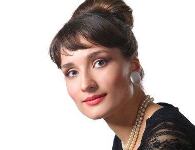 Beyaz arka plan üzerinde izole, güzel bir kadın portresi