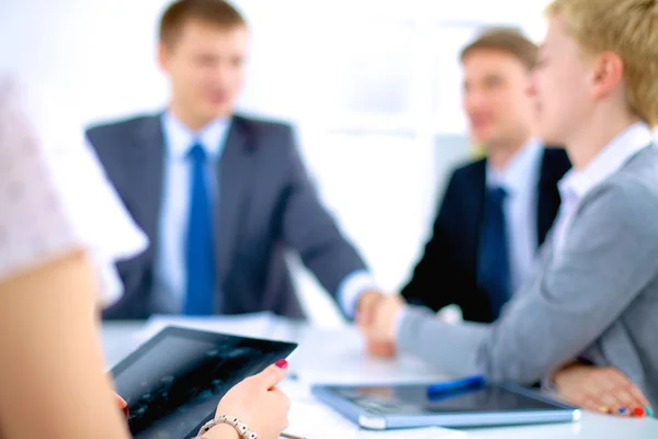 Business people shaking hands, finishing up a meeting — Stock Photo, Image