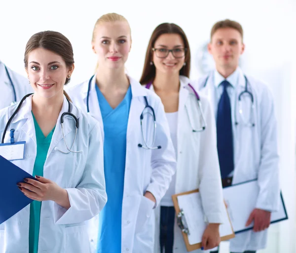 Portrait of group of smiling hospital colleagues standing together — Stock Photo, Image