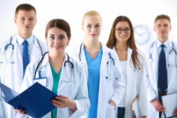 Portrait of group of smiling hospital colleagues standing together — Stock Photo, Image