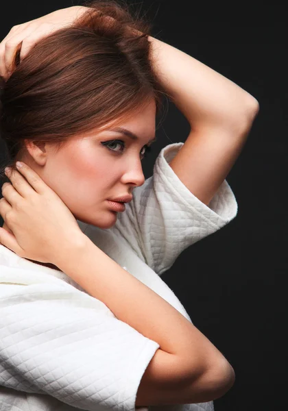 Portrait of a beautiful woman , isolated on black background — Stock Photo, Image