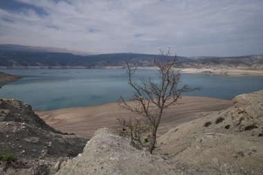 Dağıstan Cumhuriyeti 'nde Chirkei rezervuarı