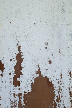 Beyaz kabuk soyulmuş eski metal, grunge arkaplan veya doku