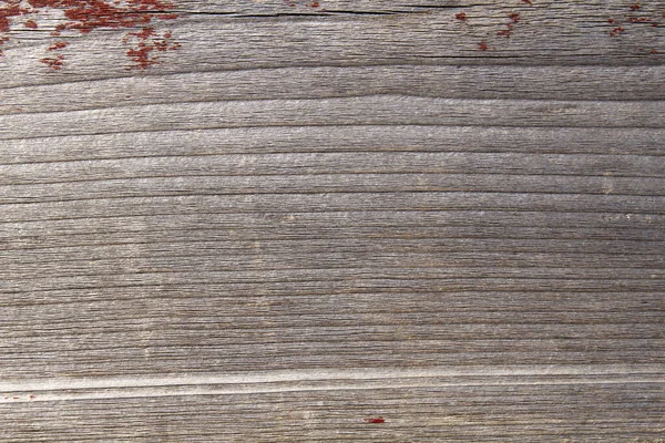 红色剥皮漆的旧木制表面 — 图库照片