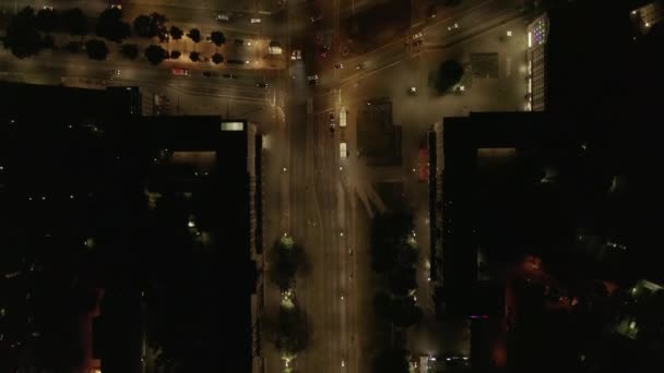 Aerial Overhead Birds View of Empty Karl-Marx-Allee Street at Night with No People in Berlin, Germany alatt COVID 19 Coronavirus Pandemic — Stock videók