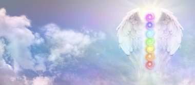melek reiki kanatlar ve yedi çakra