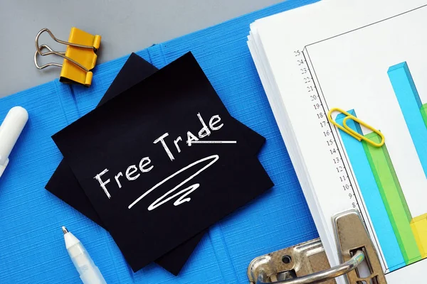 Koncepcja Biznesowa Oznacza Free Trial Znakiem Arkuszu — Zdjęcie stockowe