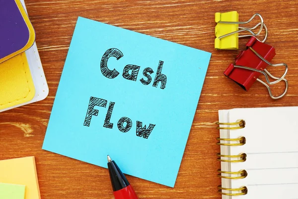 Concepto Negocio Sobre Cash Flow Con Inscripción Papel —  Fotos de Stock