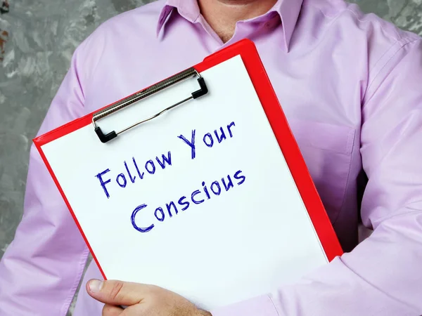 Lifestyle Konzept Mit Der Bedeutung Follow Your Conscious Mit Phrase — Stockfoto