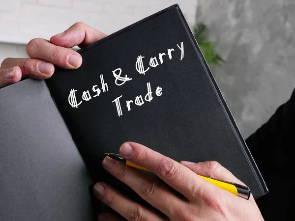 Koncepcja Biznesowa Oznacza Cash Carry Trade Zwrotem Arkuszu — Zdjęcie stockowe