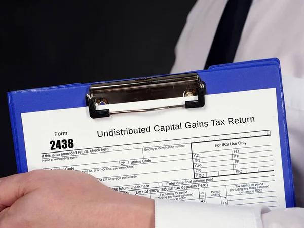 Formulário 2438 Retorno Imposto Sobre Ganhos Capital Não Distribuídos — Fotografia de Stock