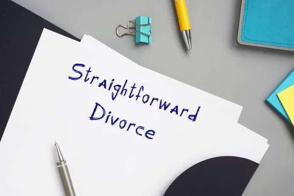 Conceito Jurídico Sobre Divórcio Direto Com Frase Pedaço Papel — Fotografia de Stock