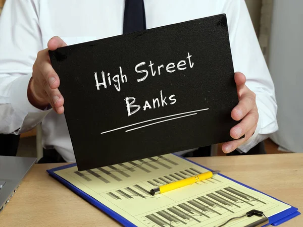 Affärsidé High Street Banks Med Skylt Papperet — Stockfoto