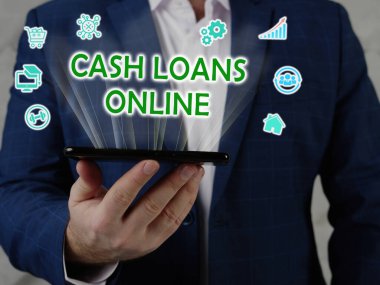  Nakit krediler online arama satırında. İşadamı bilgisayarda bir şey arıyor. Nakit Krediler Online konsepti.