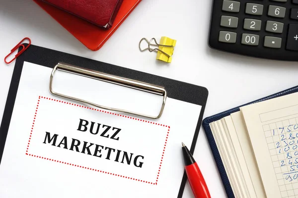 Koncepcja Biznesowa Oznaczająca Buzz Marketing Zwrotem Kartce Papieru — Zdjęcie stockowe