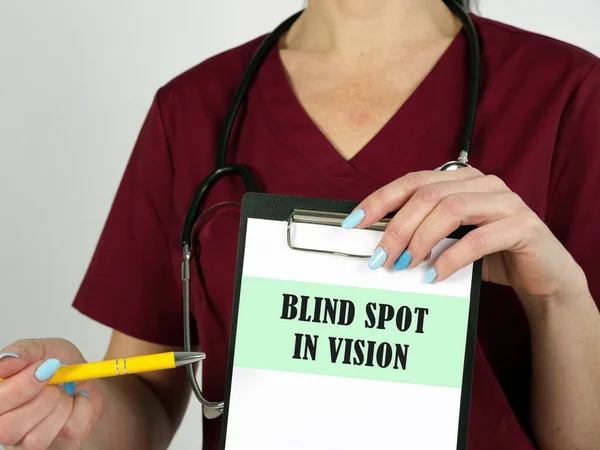 Conceito Cuidados Saúde Sobre Blind Spot Vision Com Sinal Pedaço — Fotografia de Stock
