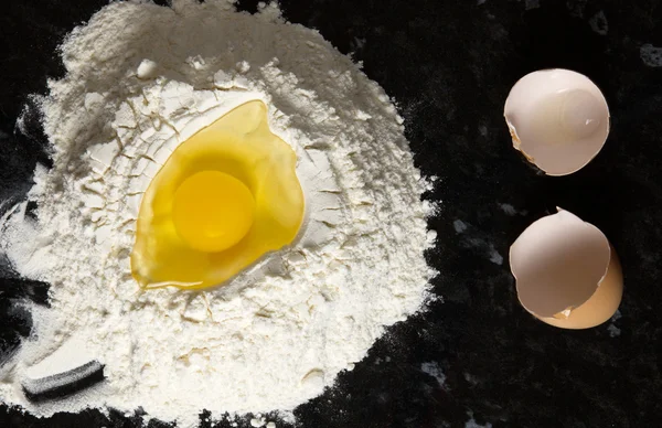 Egg in flour