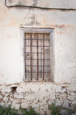 kapalı pencere