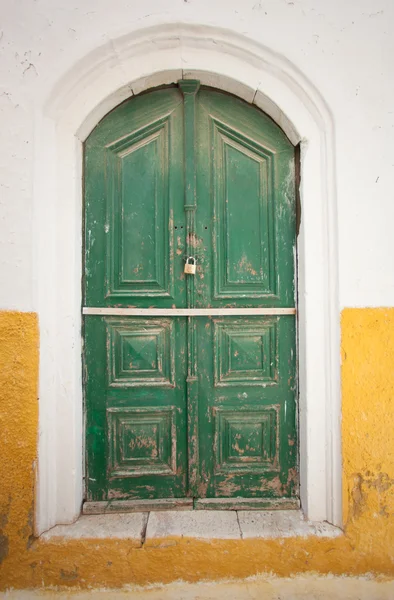 Drzwi domu. — Zdjęcie stockowe