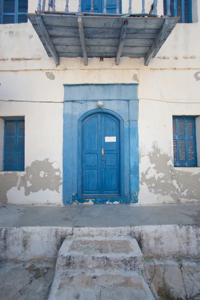 Deur van een huis — Stockfoto