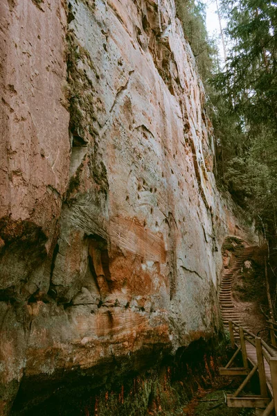 Sendero Por Los Acantilados Piedra Arenisca Licu Langu Junto Río — Foto de Stock