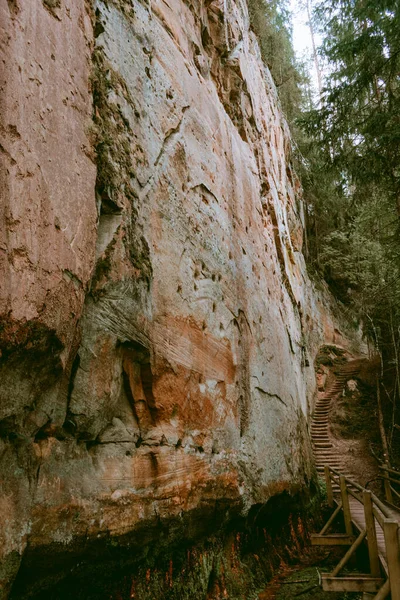 Sendero Por Los Acantilados Piedra Arenisca Licu Langu Junto Río — Foto de Stock