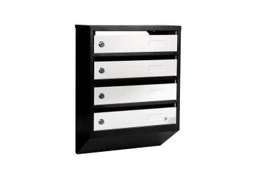 Broşür ve mektuplarla dolu posta kutuları. Sığ DOF, Posta Kutuları ve Giriş Satırlarında Kilitlenme.