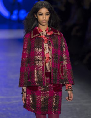 Anna Sui - sonbahar kış 2016 koleksiyonu