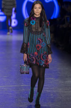 Anna Sui - sonbahar kış 2016 koleksiyonu