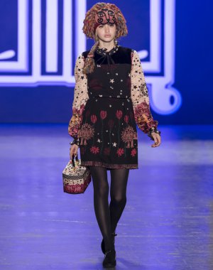 Anna Sui - sonbahar kış 2016 koleksiyonu