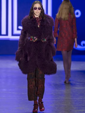 Anna Sui - sonbahar kış 2016 koleksiyonu