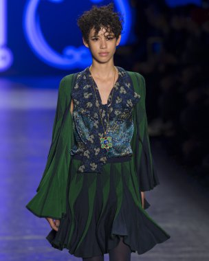 Anna Sui - sonbahar kış 2016 koleksiyonu